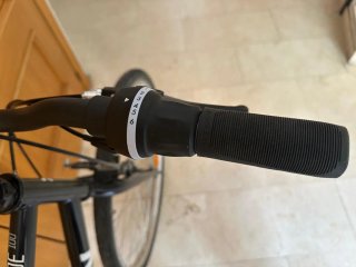 Bicicleta B'TWIN Riverside 100 Negra