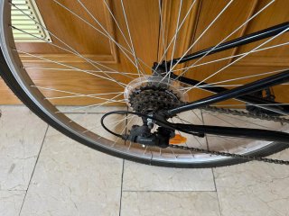 Bicicleta B'TWIN Riverside 100 Negra