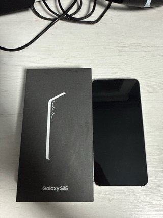 Samsung S25 Gris SM-S918DS