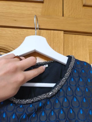 Vestido negro y azul