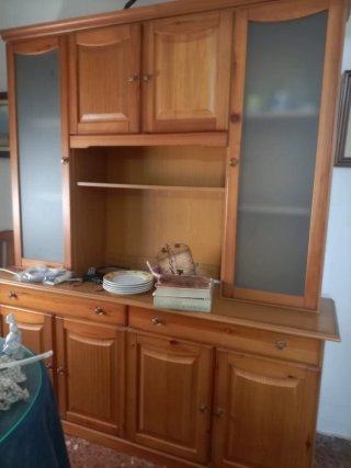 Mueble provenzal de madera