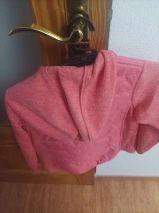 Chaqueta Mountain Pro Talla 8 Roja