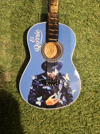 Miniatura Guitarra El Barrio