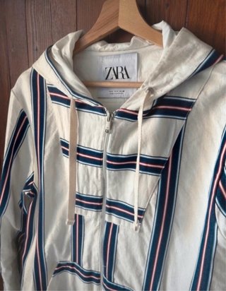 Giacca Zara con cappuccio a righe