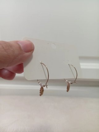 Pendientes Aro con Colgante Hoja y Perla