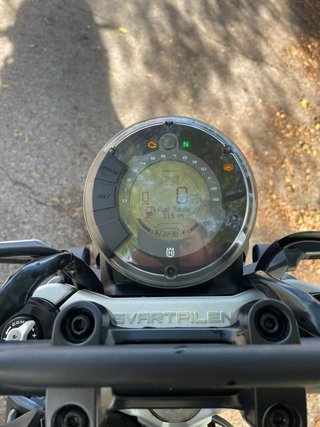 Husqvarna Svartpilen 401 - 2021