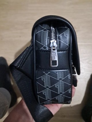 Bolsa Lacoste Preta e Multicolor