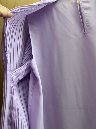 Blusa Zara lila mangas plisadas talla M