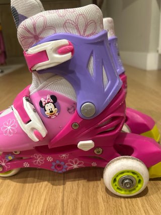 Patines en linea Minnie 27-30 incluye rodilleras