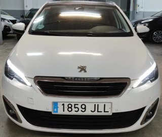 Peugeot 308 2016
