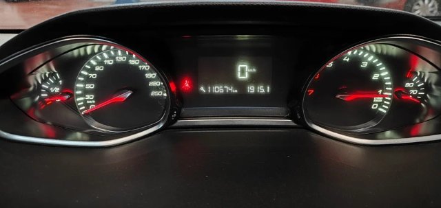 Peugeot 308 2016