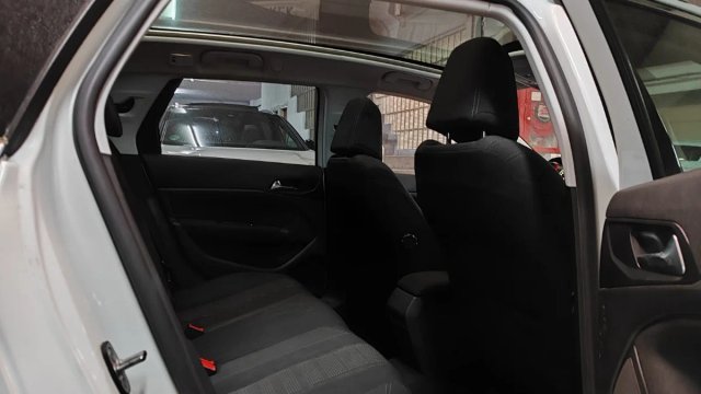 Peugeot 308 2016