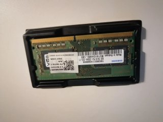 2 Memorias RAM de 8GB Samsung DDR4 cada una
