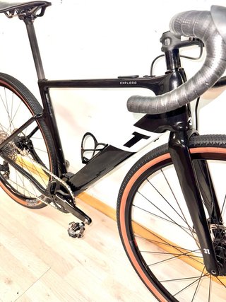 Bicicleta Eléctrica Gravel 3T carbono solo 500km