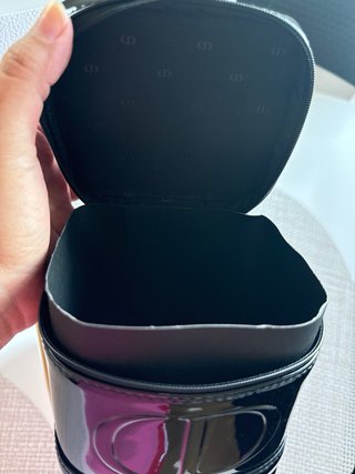 Neceser Dior Negro en charol ( edición limitada )