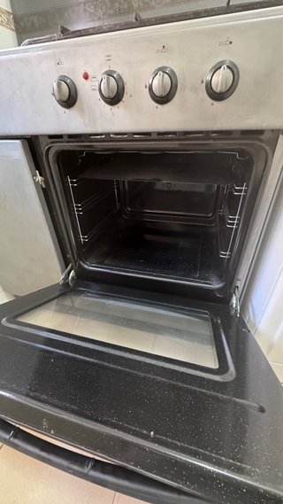 Cocina de gas con horno integrado