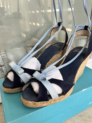 Zapatos de cuña de mujer veraniegos