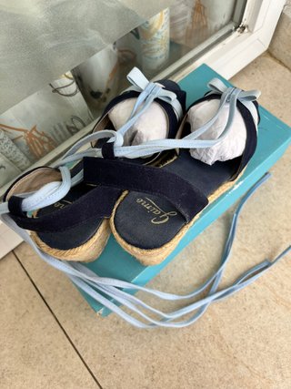 Zapatos de cuña de mujer veraniegos
