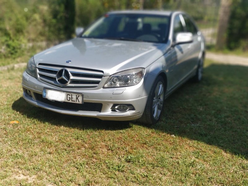 Mercedes-Benz Clase C 2009 - foto 1