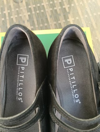 Zapatos cuña Pitillos ante negro talla 37