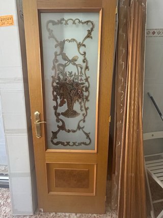 Puertas madera maciza