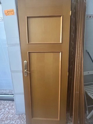 Puertas madera maciza