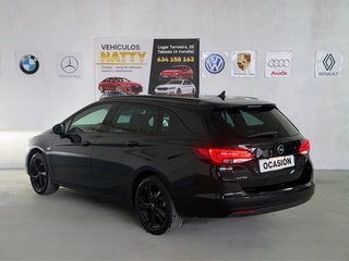 Opel Astra 2021