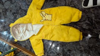 Traje Pikachu bebé talla única bebe 12-18meses