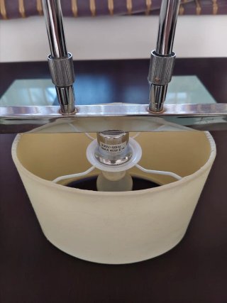 Lámpara de techo moderna beige y plateada
