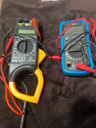Multímetro Digital Clamp Meter(pila incluida)