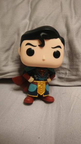 Funko Pop Superman Armadura