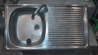 Fregadero acero inoxidable Nayes con grifo Tres