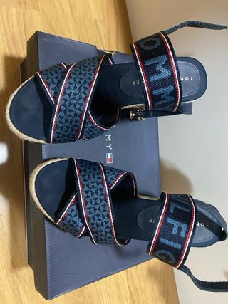sandalias de cuña Tommy Hilfiger
