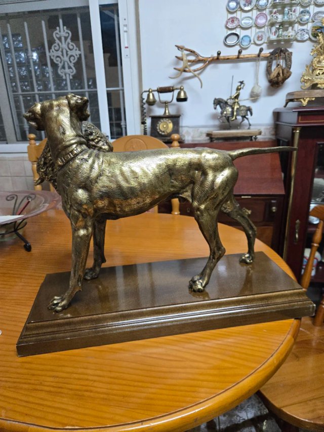 Figura bronce perro con liebre XXL