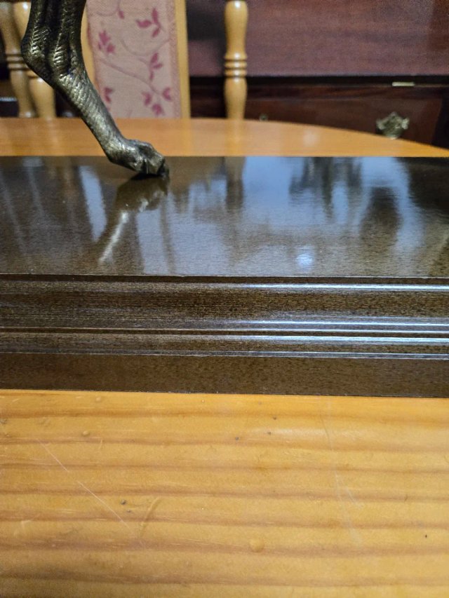 Figura bronce perro con liebre XXL