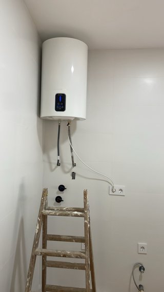Fontanero con experiencia.