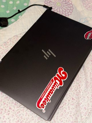 HP Envy x360 13 Convertible- para piezas o reparar