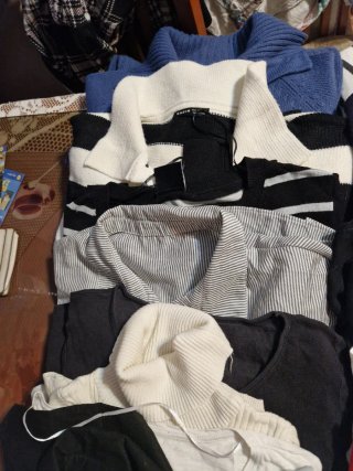 Lote 21 Camisetas y Blusas Tallas S-M