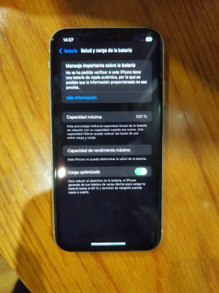 iPhone XR Apple
