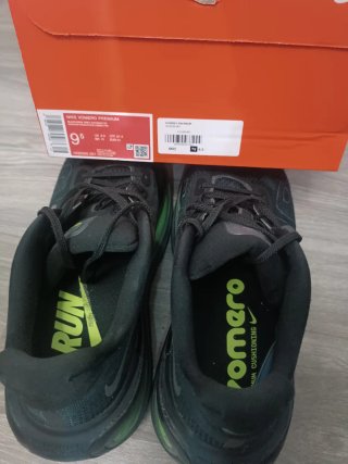 Nike Vomero Premium