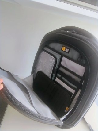 Mochila Portátil Case Logic Negra y Gris