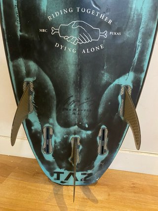 Tabla de surf TAZ 5.7