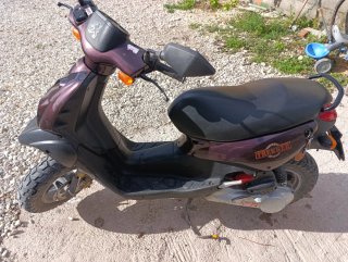 Scooter Peugeot