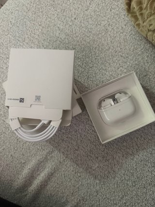 Samsung Galaxy Buds3 Blancos Casi Nuevos