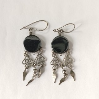 Pendientes Boho Colgantes de Metal y Ónix Negro