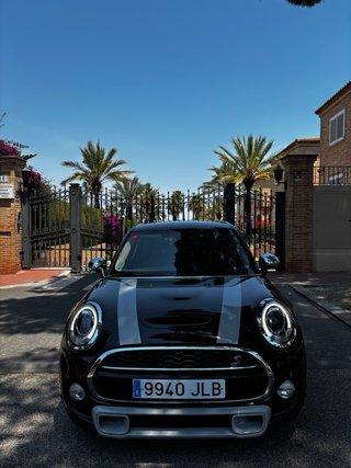 MINI ONE D 2017 AUTOMATICO y pocos kilometros