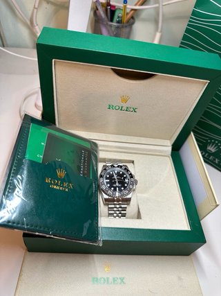 Datejust , Submariner , Gmt Master II