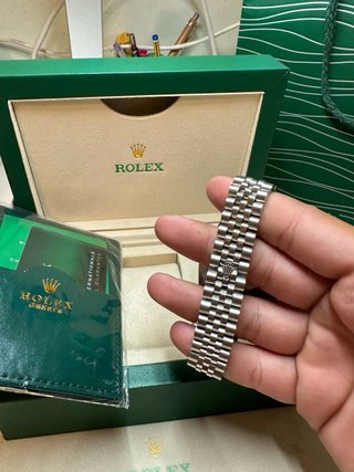 Datejust , Submariner , Gmt Master II