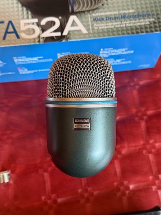 Mikrofono Shure Beta 52A per batteria e bassi