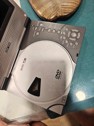 Reproductor DVD portátil Mitashi